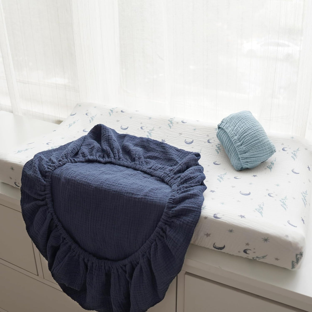 3 Pack Muslin Changing Pad Covers for Baby Boys and Girls 100% Cotton, Soft & Breathable, Easy to Put On & Off, Machine Washable, Baby Nursery Diaper Changing Table Sheet (Leaf)
