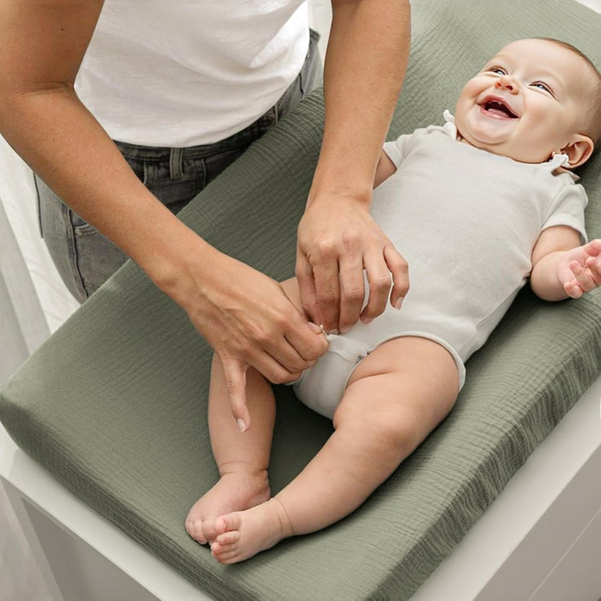 3 Pack Muslin Changing Pad Covers for Baby Boys and Girls 100% Cotton, Soft & Breathable, Easy to Put On & Off, Machine Washable, Baby Nursery Diaper Changing Table Sheet (Leaf)