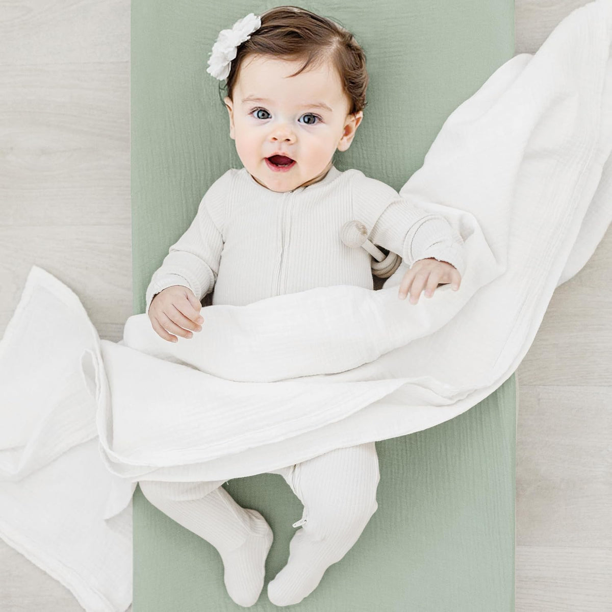 3 Pack Muslin Changing Pad Covers for Baby Boys and Girls 100% Cotton, Soft & Breathable, Easy to Put On & Off, Machine Washable, Baby Nursery Diaper Changing Table Sheet (Leaf)